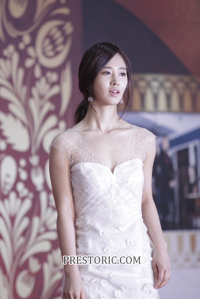[PIC][31-12-2012]Yuri xuất hiện tại "SBS Drama Awards 2012" vào tối nay - Page 2 1674C14E50E45B742B898A