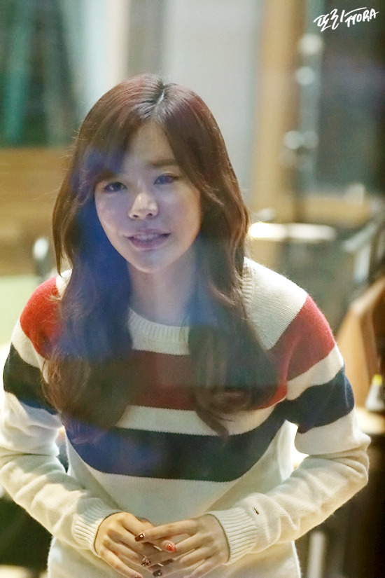[OTHER][06-02-2015]Hình ảnh mới nhất từ DJ Sunny tại Radio MBC FM4U - "FM Date" - Page 30 22078234563ED3131012EF