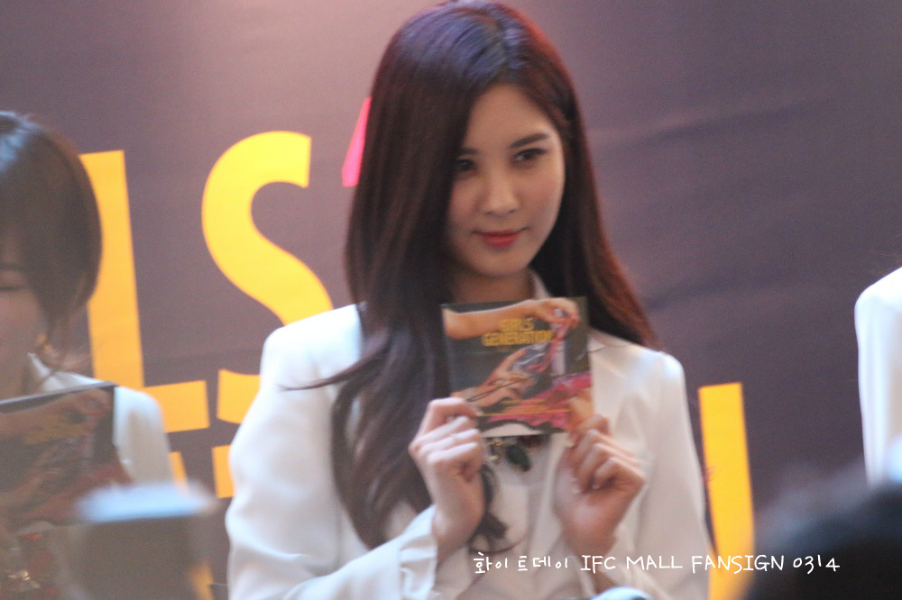 [PIC][14-03-2014]SNSD xuất hiện tại buổi fansign cho "Mr.Mr." vào tối nay  - Page 8 222152445329B4F30AC235