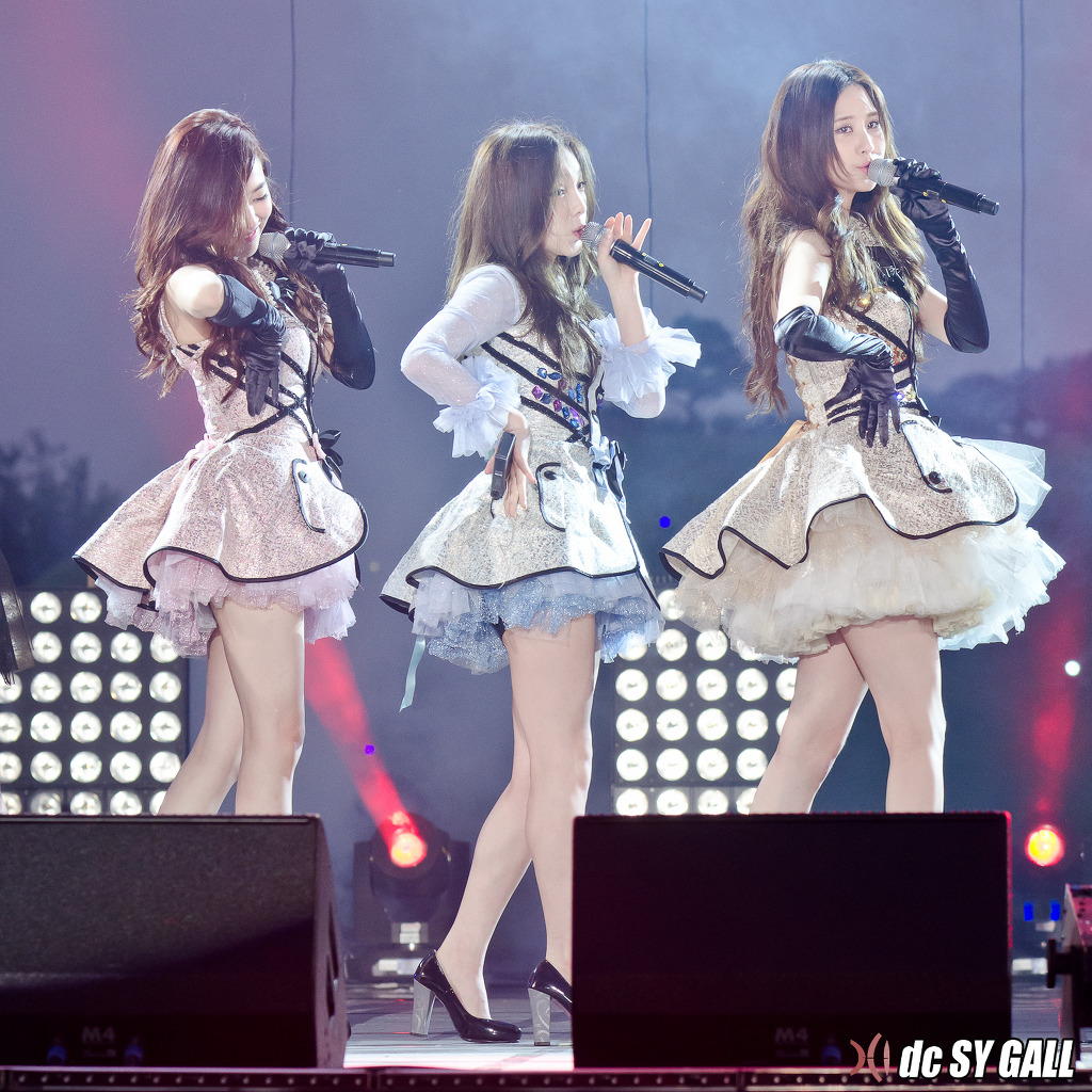 [PIC][31-08-2013]TaeTiSeo biểu diễn tại "SUNCHEON BAY GARDEN EXPO 2013 K-POP CONCERT" vào tối nay - Page 3 2316AA44522741753333CB