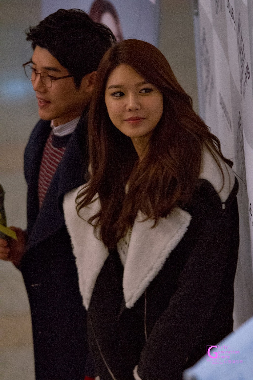  [PIC][27-10-2013]SooYoung xuất hiện tại "DOUBLE M TALK EVEN" lần 2 vào trưa nay 2476D834529717E118385D