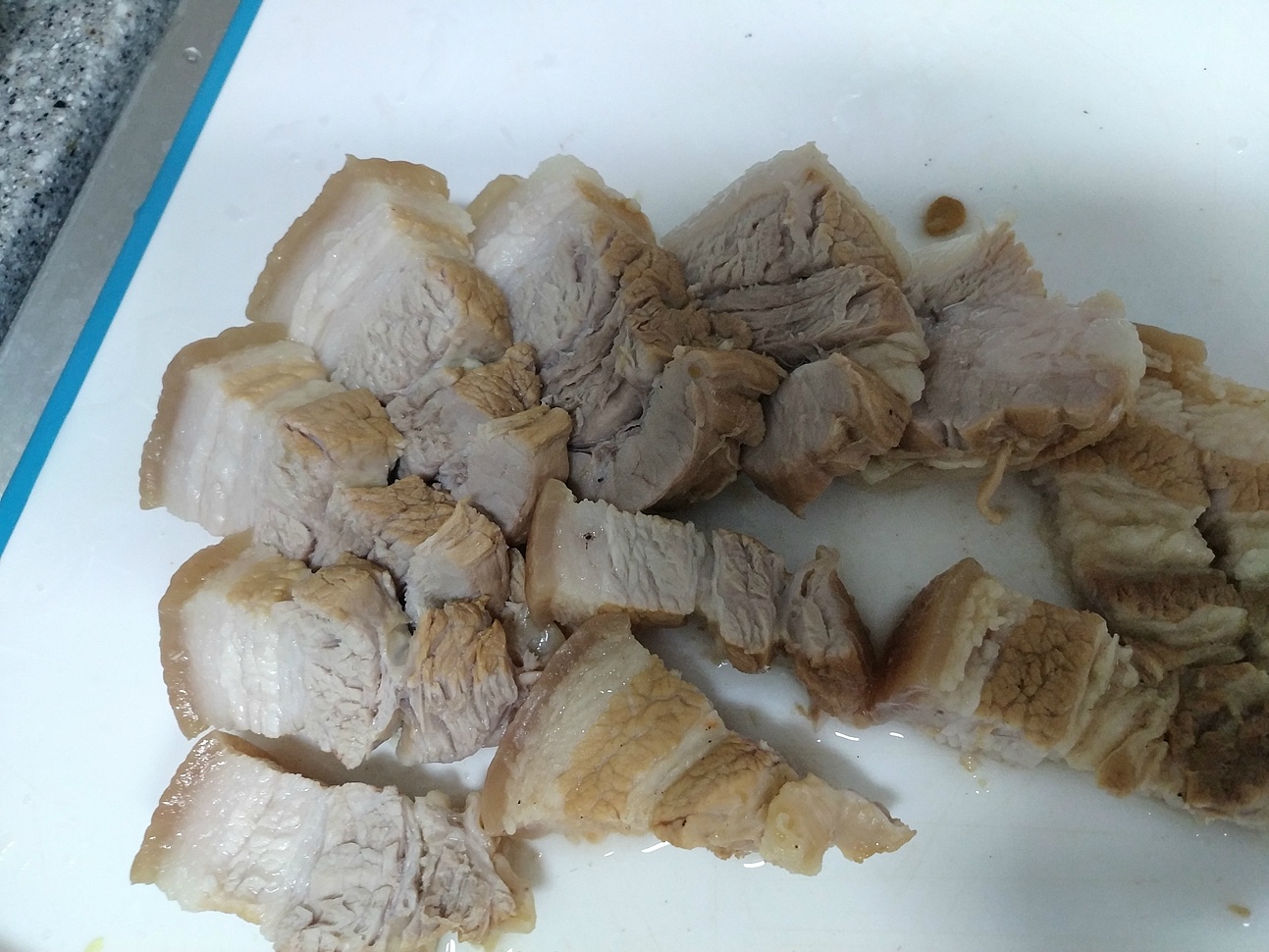 돼지고기수육 삼겹살보쌈 맛있게 삶기, 당귀와 팔각으로 중국풍 솔솔