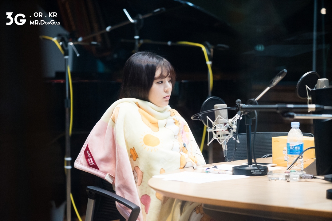 [OTHER][06-02-2015]Hình ảnh mới nhất từ DJ Sunny tại Radio MBC FM4U - "FM Date" - Page 9 22662D365542628E1BFFB4