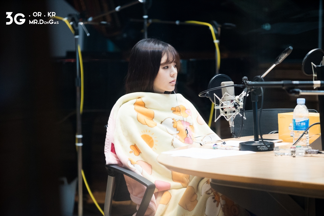 [OTHER][06-02-2015]Hình ảnh mới nhất từ DJ Sunny tại Radio MBC FM4U - "FM Date" - Page 9 227BAE36554262920F5DBA