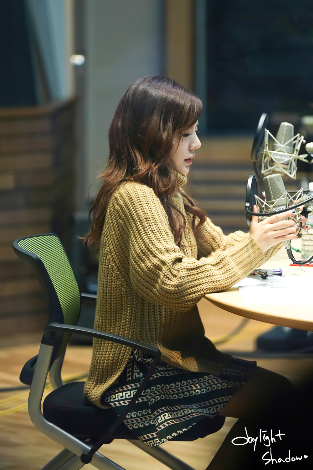 [OTHER][06-02-2015]Hình ảnh mới nhất từ DJ Sunny tại Radio MBC FM4U - "FM Date" - Page 32 23408C3E56A0B2B5296664