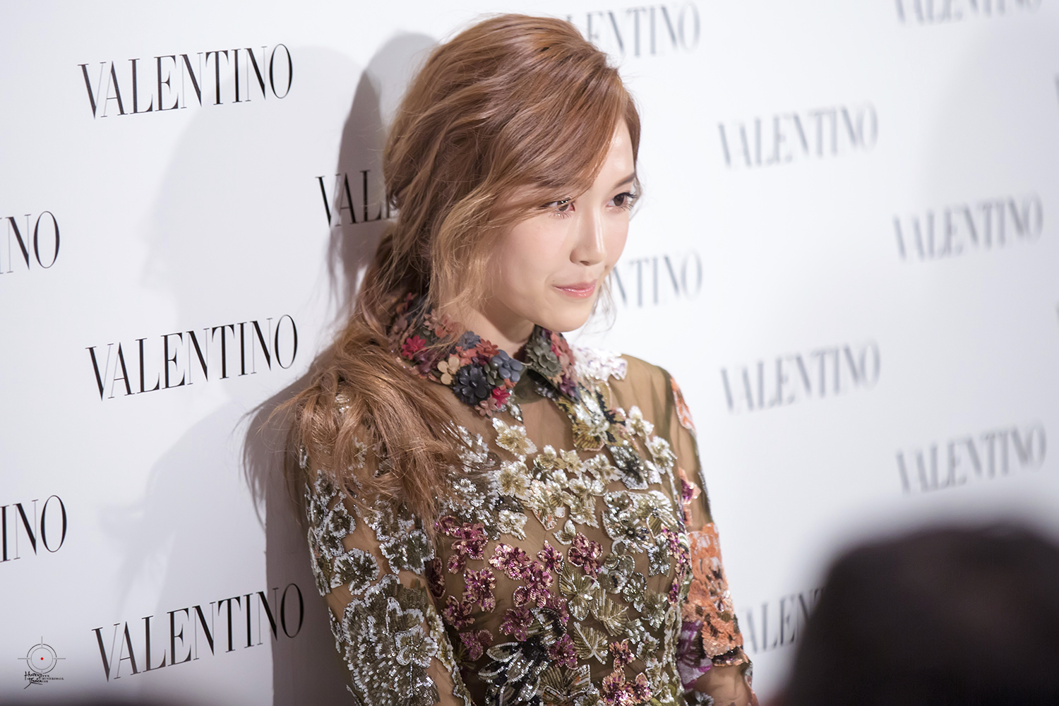 [PIC][04-09-2014]Jessica xuất phát đi Hồng Kông để tham dự sự kiện của thương hiệu "Valentino" vào chiều nay - Page 3 252F624C541D6B532603E7