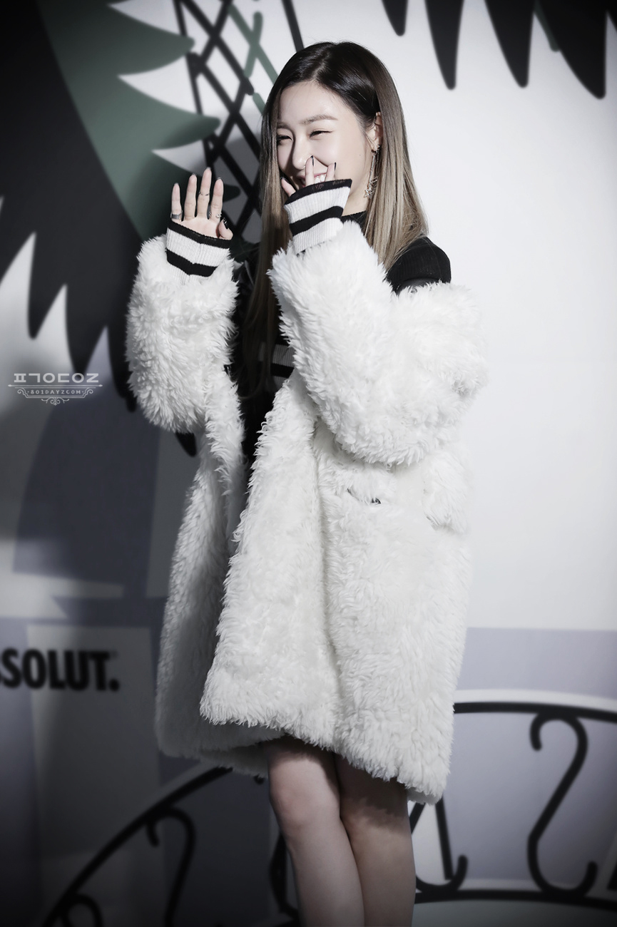 [PIC][17-10-2015]Tiffany tham dự "Hera Seoul Fashion Week 2016SS 'Lucky Chouette'" vào tối nay 2740614A5647776D0CEFCF